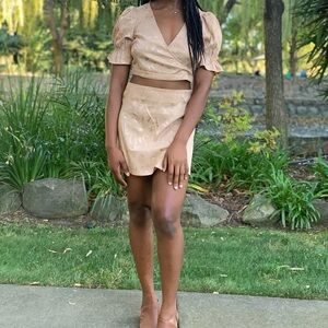 LULUS Gold colored co-ord skirt set with cap sleeves